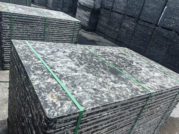 PALET FIBER GMT PAVING BLOCK